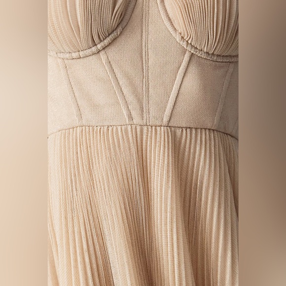 Hutch Amara Elegant Cream/Light Gold Shimmer Midi Dress (New in polybag) - Picture 7 of 7